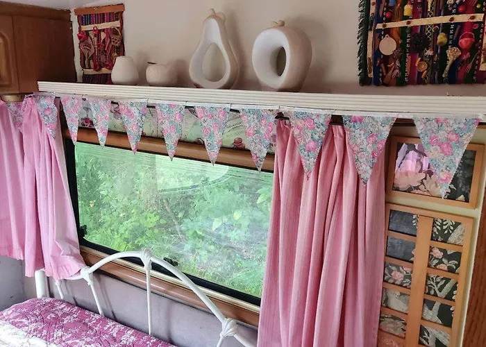 Countryside Caravan Saint-Michel-de-Montjoie