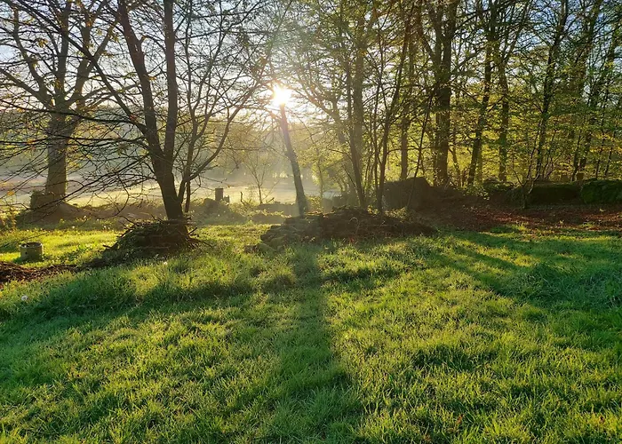 Countryside Caravan Camping Saint-Michel-de-Montjoie