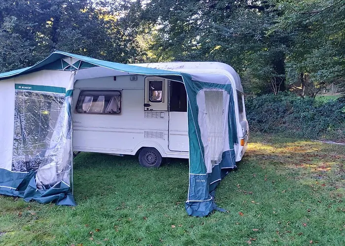 Countryside Caravan Camping Saint-Michel-de-Montjoie