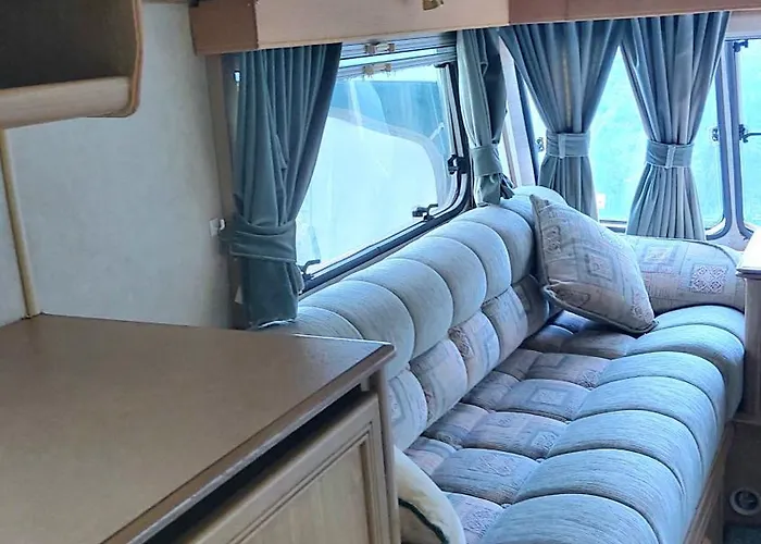 Countryside Caravan 5* Saint-Michel-de-Montjoie